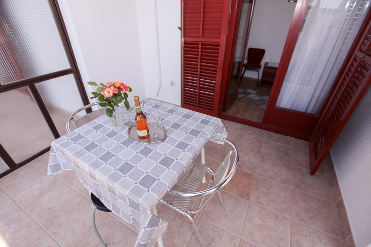 Apartments Adna โปดาซา ภายนอก รูปภาพ
